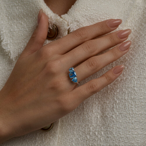 Inel din argint  cu pietre Cubic Zirconia Albastru