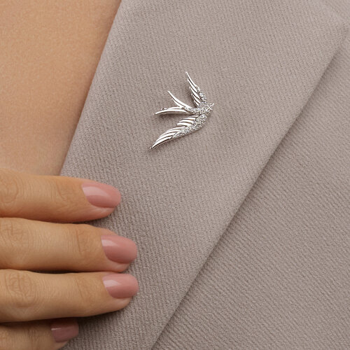 Брошь из белого золота с камнями Бриллиант