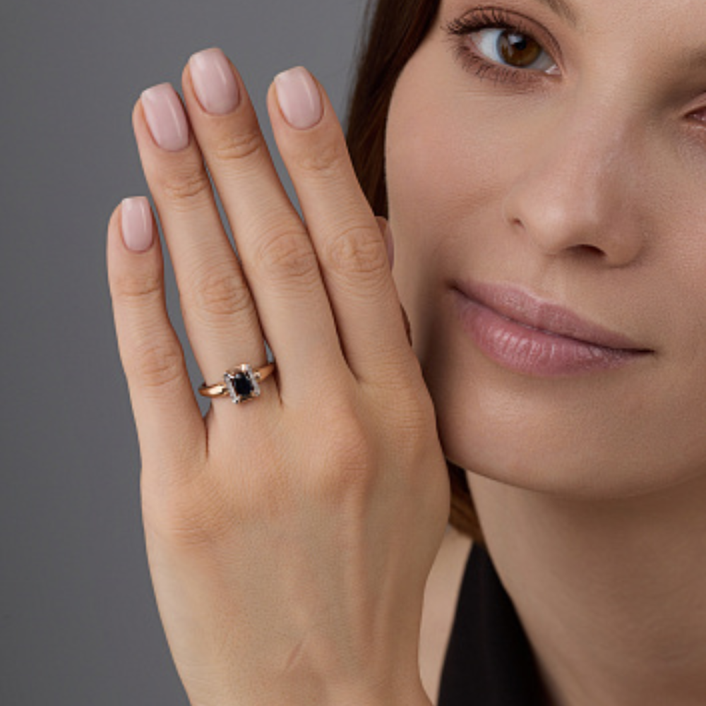 Inel din aur roșu cu pietre Diamant, Safir