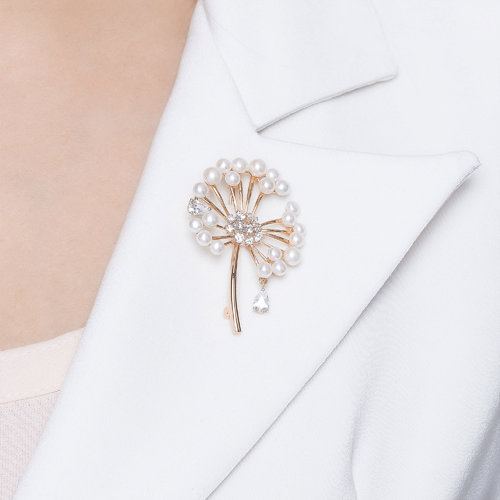 Broșă din aur roșu cu pietre Cubic Zirconia Incolor, Perla Albă