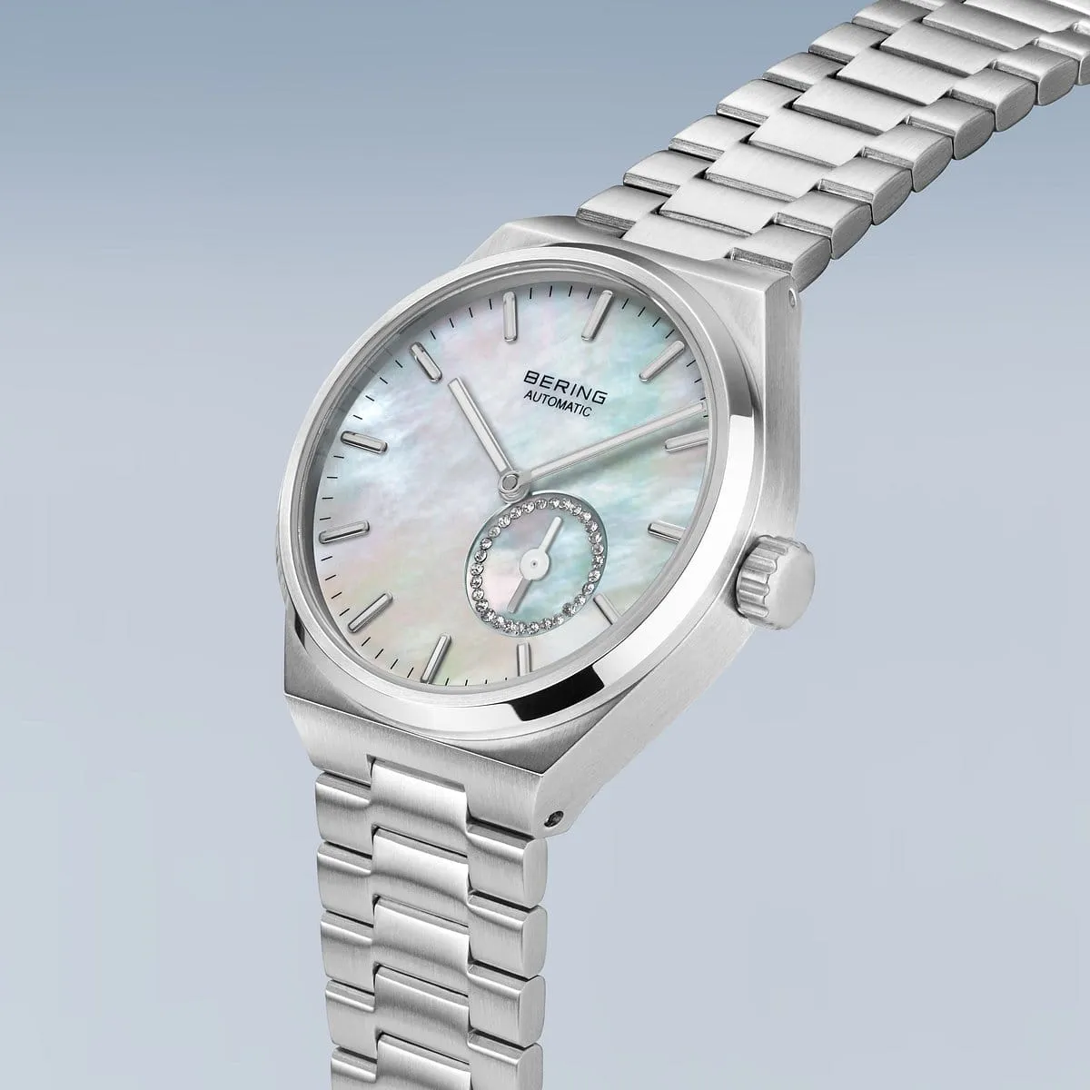 Часы BERING с камнями Swarovski