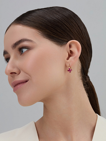 Серьги из красного золота с камнями Рубин