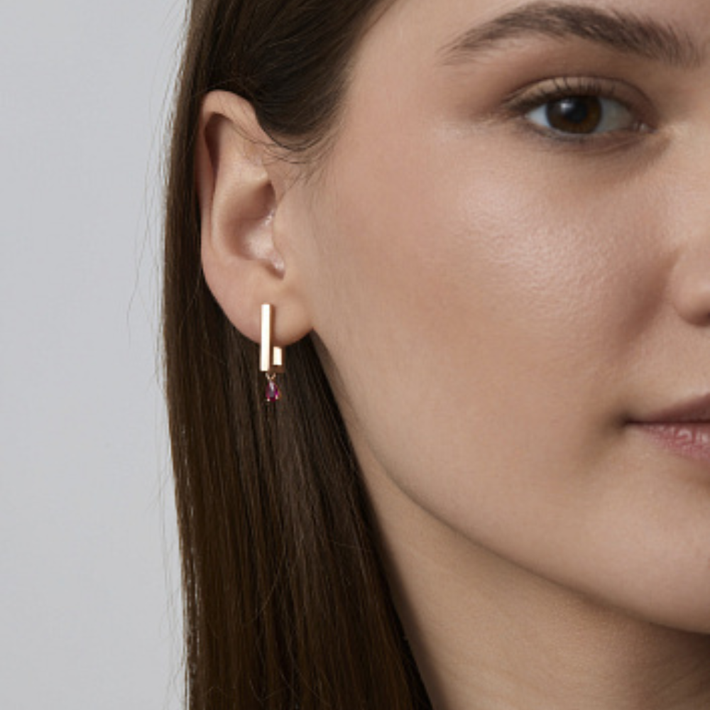 Серьги Длинные из красного золота с камнями Рубин