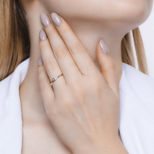 Inel din aur alb cu pietre Diamant