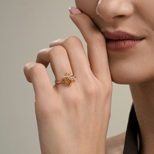 Кольцо из красного золота с камнями Фианит, Цитрин