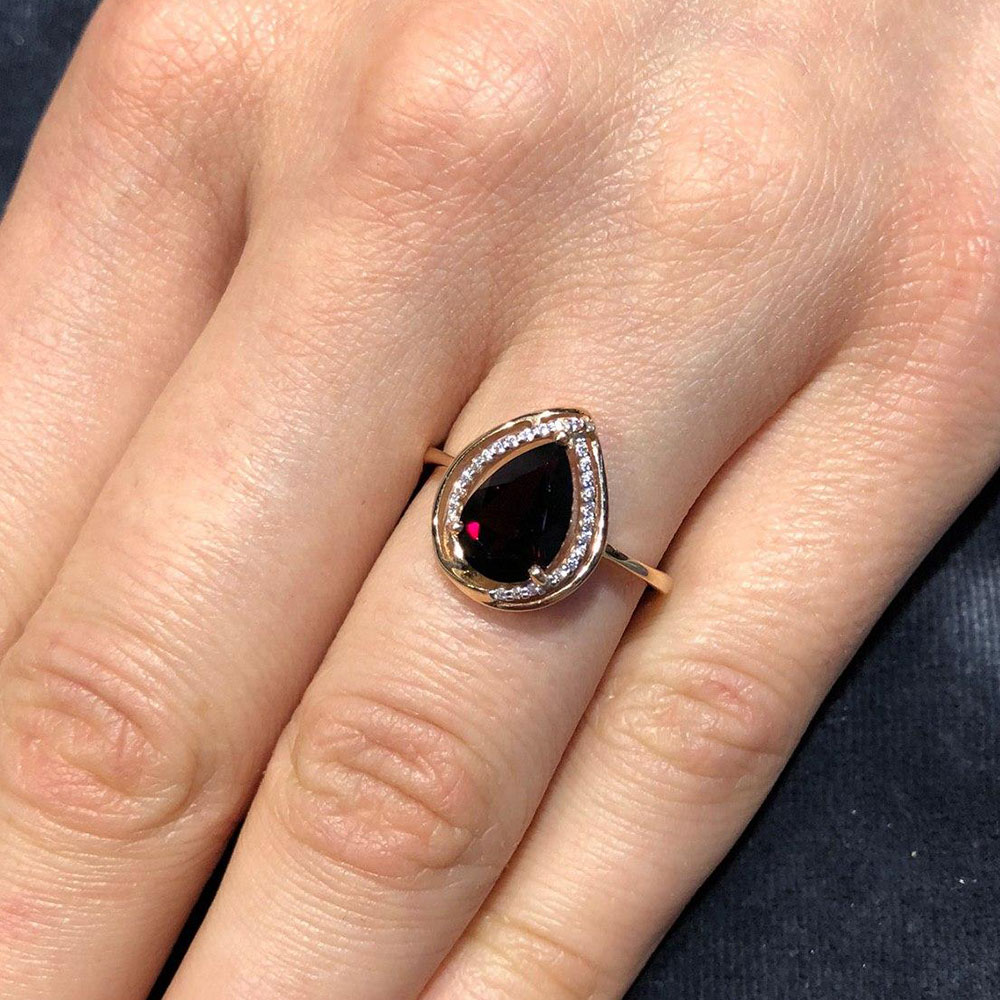 Inel din aur roșu cu pietre Cubic Zirconia Incolor, Granat