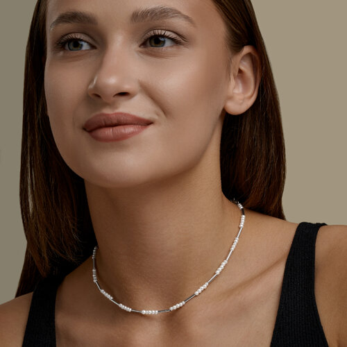 Колье из серебра с камнями Жемчуг имит.