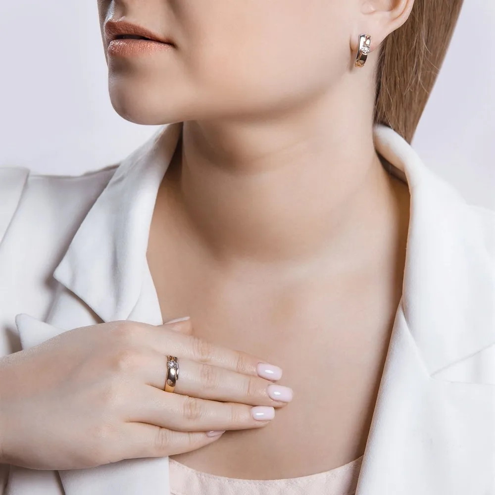 Cercei din aur alb și roșu cu Diamant