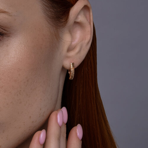 Cercei din aur roșu fără pietre