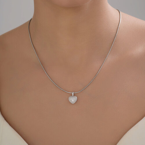 Pandantiv din aur alb cu pietre Diamant