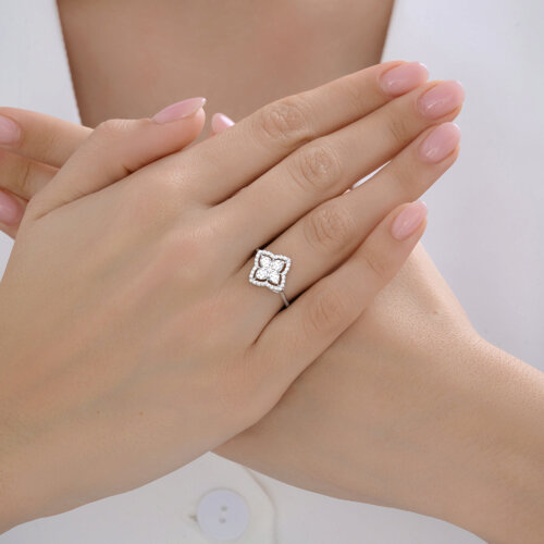 Inel din argint  cu pietre Cubic Zirconia Incolor