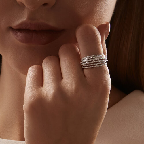 Кольцо из белого золота с камнями Бриллиант