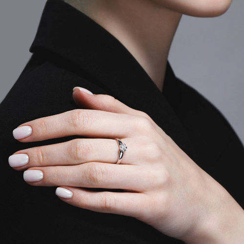 Inel din aur alb cu pietre Diamant