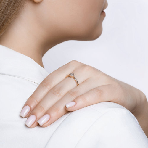 Кольцо из белого и красного золота с камнями Бриллиант