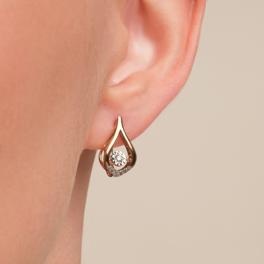 Серьги из красного золота с камнями Бриллиант