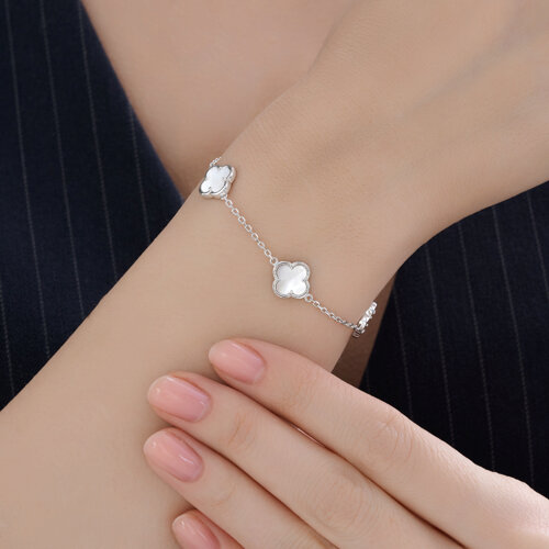 Браслет из серебра с камнями Перламутр белый