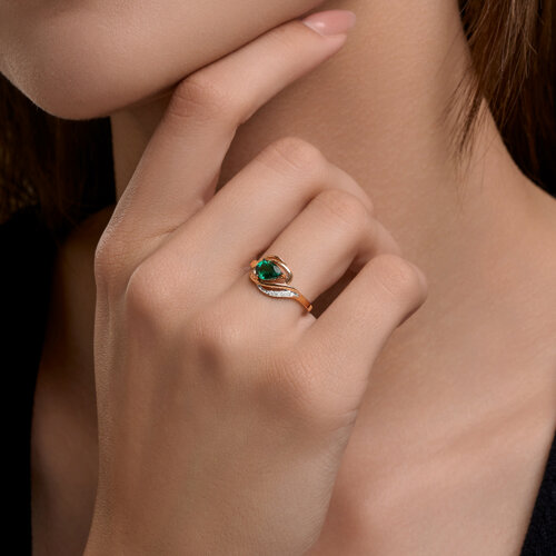 Кольцо из красного золота с камнями Бриллиант, Изумруд гидротермальный