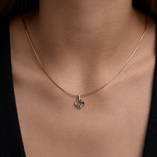 Подвеска из белого и красного золота с камнями Бриллиант