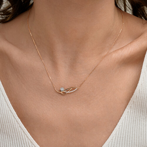 Колье из белого и красного золота с камнями Бриллиант