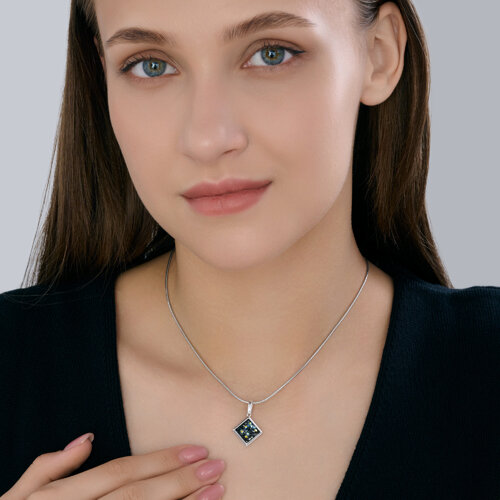 Подвеска из серебра с камнями Кристальная ткань