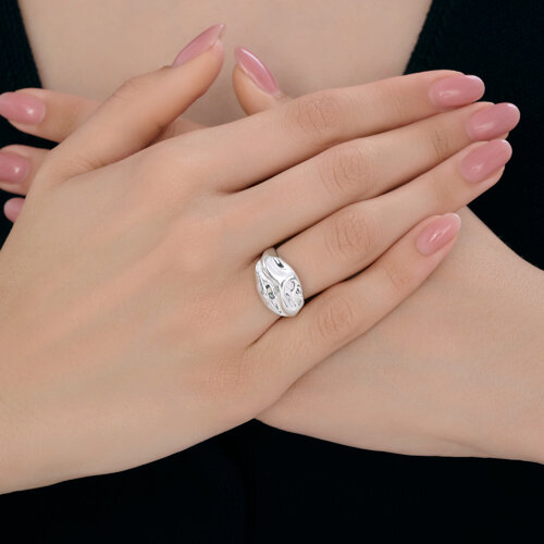 Кольцо из серебра без камней