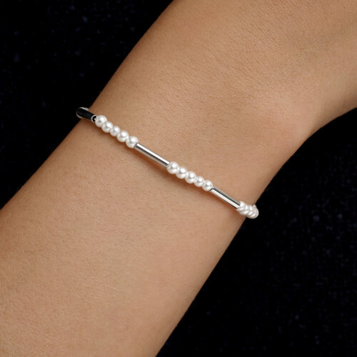 Браслет из серебра с камнями Жемчуг имит.