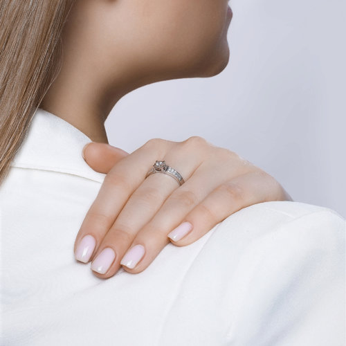 Inel din aur alb cu pietre Diamant