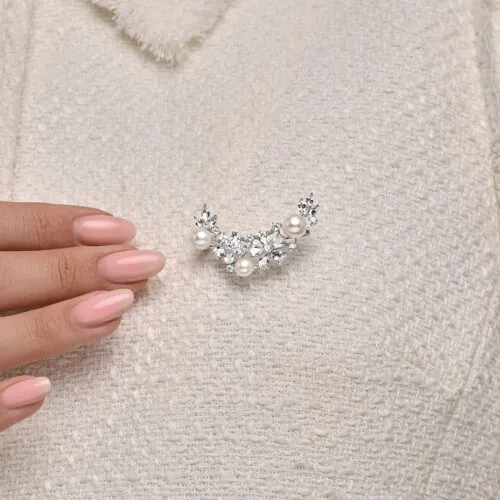 Broșă din aur alb cu Cubic Zirconia Incolor, Cristal de munte și Perla Albă