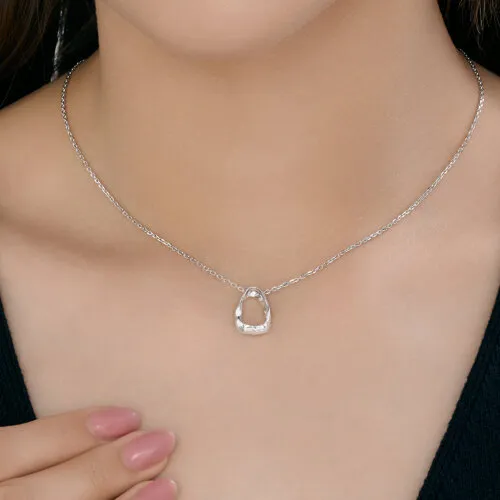 Колье из серебра без камней