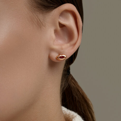 Cercei Pusete din argint placat cu aur  cu pietre Corindon (rubin)