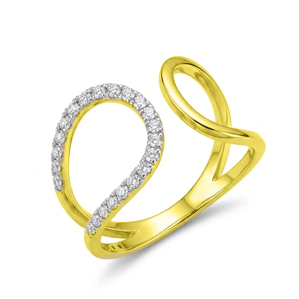 Кольцо из позолоченного серебра с камнями Выращенный бриллиант