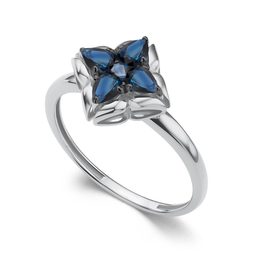 Кольцо из белого золота с камнями Сапфир