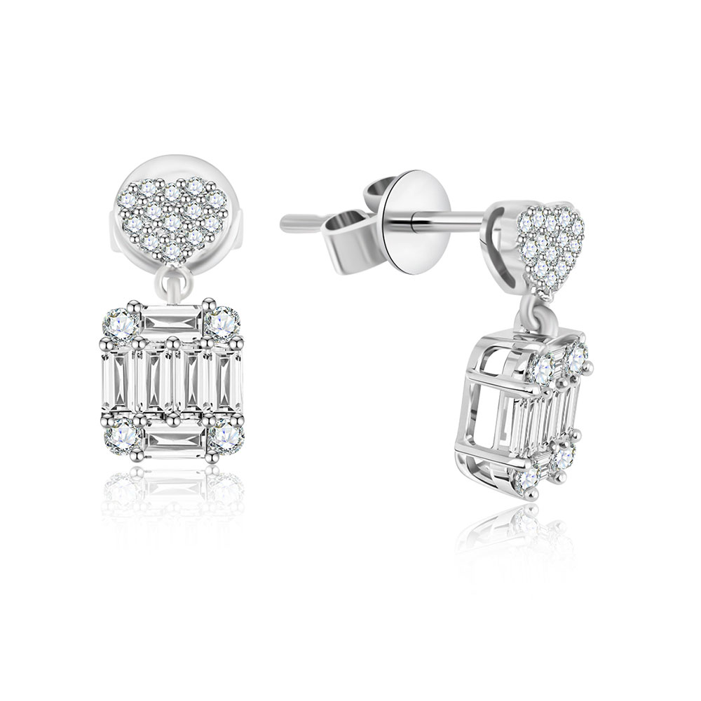 Серьги Пусеты из белого золота с камнями Бриллиант