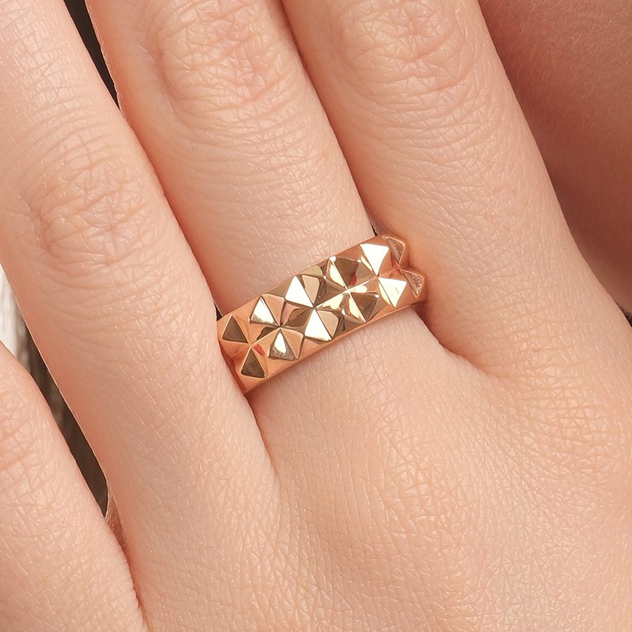 Кольцо из красного золота без камней