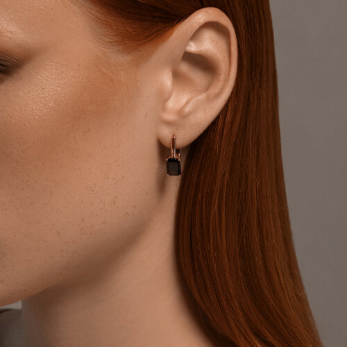 Cercei din aur roșu cu pietre Granat, Emailare