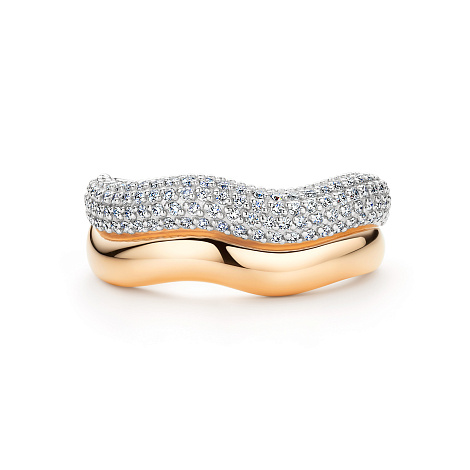 Кольцо из красного золота с камнями Бриллиант