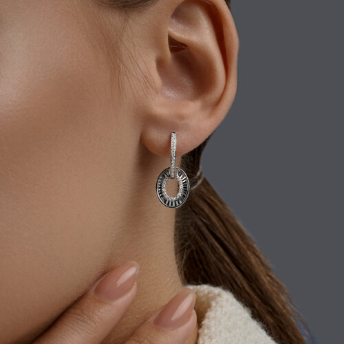 Серьги Конго из белого золота с камнями Бриллиант