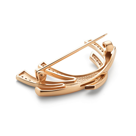 Брошь из красного золота с камнями Бриллиант