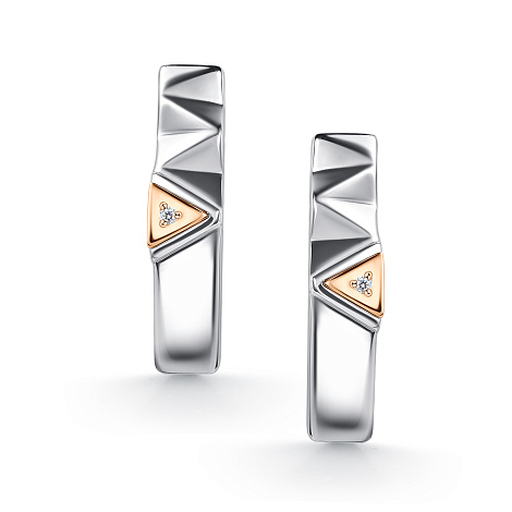 Серьги из серебра с камнями Бриллиант