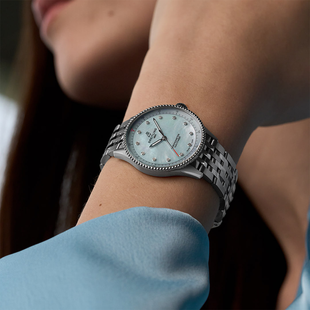 Часы BREITLING с камнями Выращенный бриллиант