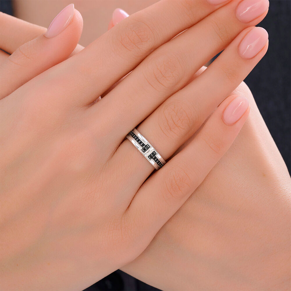 Inel din argint  cu pietre Cubic Zirconia Negru