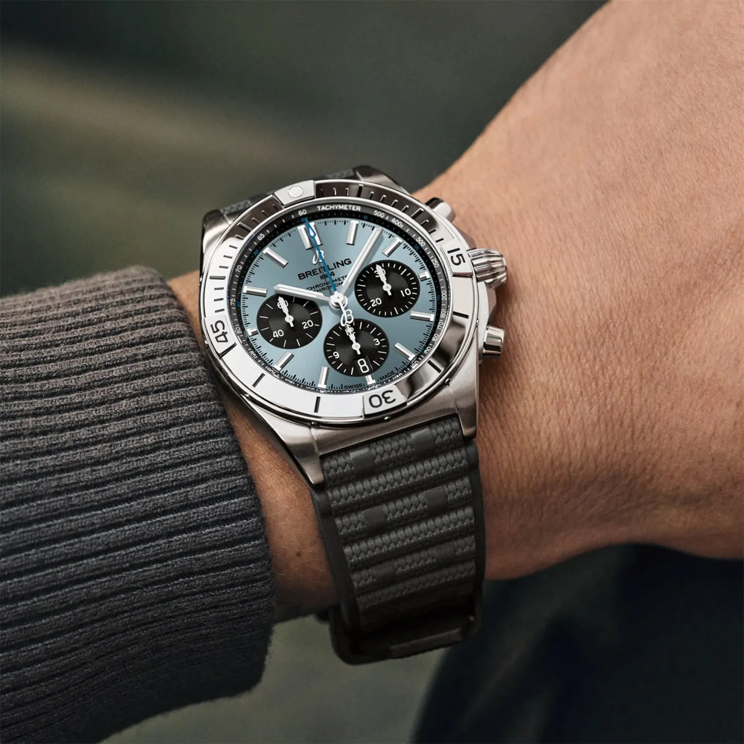 Часы BREITLING Navitimer 32