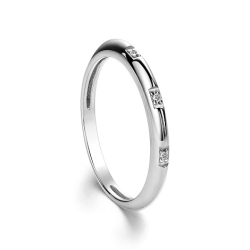 Inel din argint  cu pietre Diamant