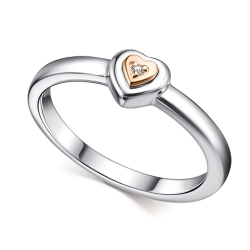 Inel din argint  cu pietre Diamant