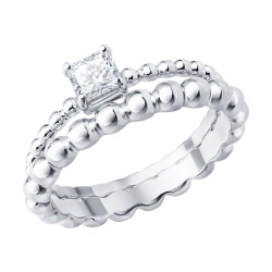 Кольцо из серебра с камнями Фианит