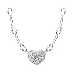 Колье из серебра с камнями Фианит