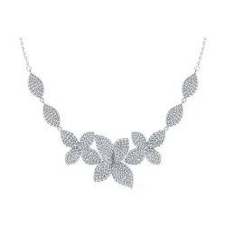 Колье из серебра с камнями Фианит