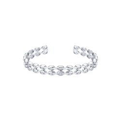 Браслет из серебра с камнями Фианит