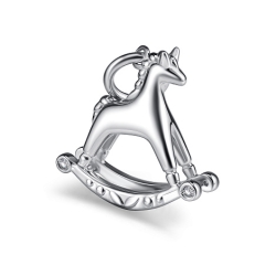 Подвеска из серебра с камнями Фианит