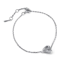 Браслет Love из серебра с камнями Бриллиант